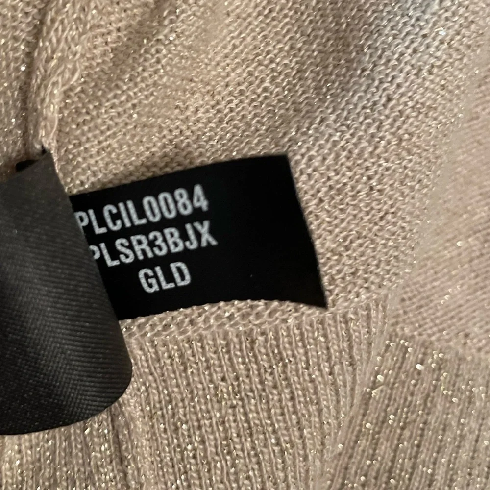 Ellen Tracy Gold Shimmer Toggle Shrug - Picture 9 of 10